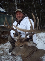 Caribou Trail Outfitters Deer hunting